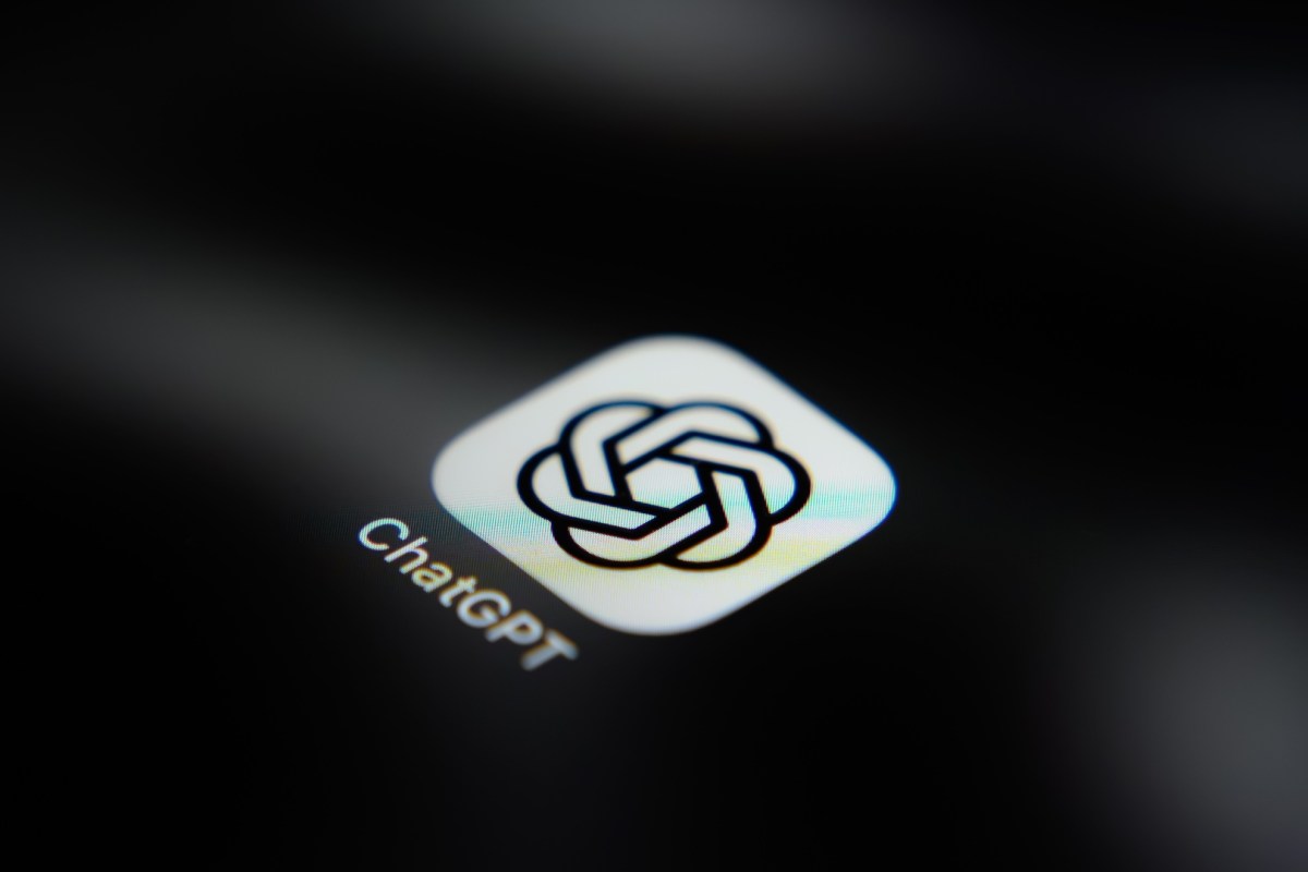 OpenAI blocca modello per sicurezza, Anthropic avverte sui rischi esistenziali